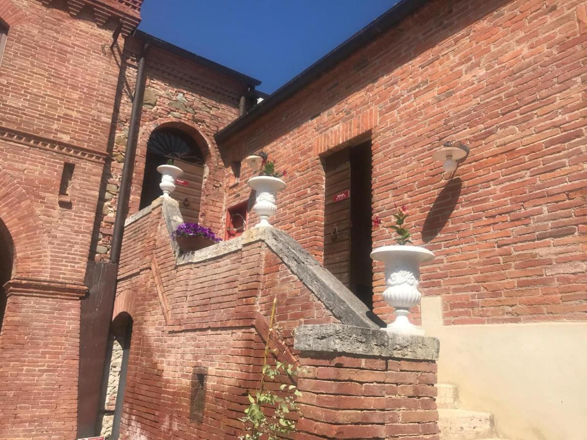 B&B Castello La Pia Dama Residence Guazzino Екстериор снимка